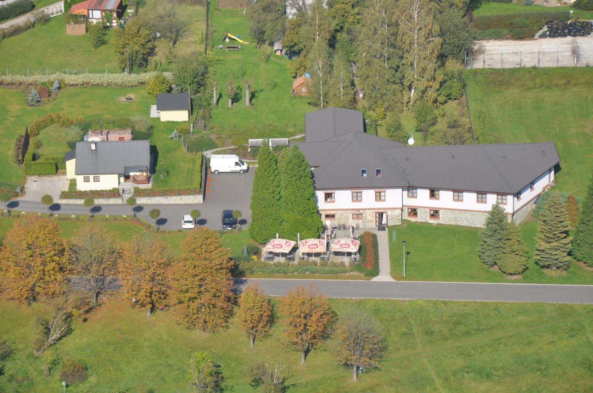 Hotel Terasa Frýdek-Místek Kültér fotó