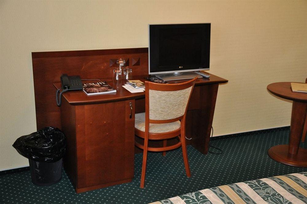 Hotel Terasa Frýdek-Místek Kültér fotó
