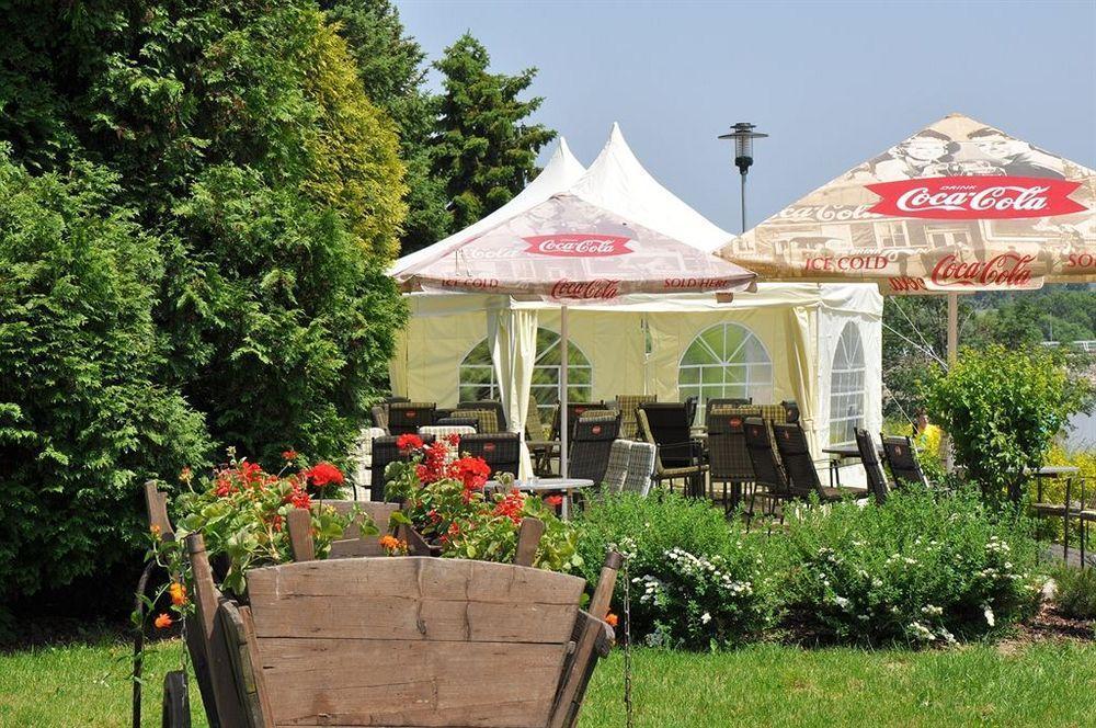 Hotel Terasa Frýdek-Místek Kültér fotó