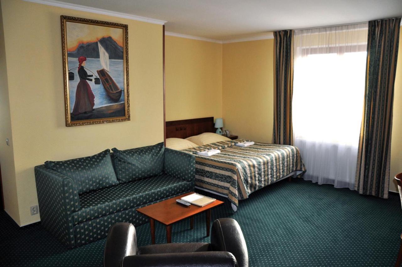 Hotel Terasa Frýdek-Místek Szoba fotó